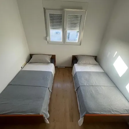 Апартаменты Apartman V.s.o.p.